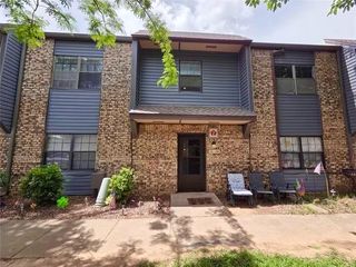 401 SE 12th Avenue 143, Norman, OK 73071