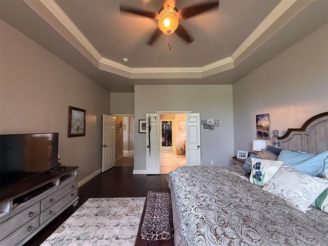 1832 Red Prairie Drive, Edmond, OK 73025