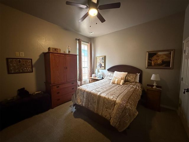 1832 Red Prairie Drive, Edmond, OK 73025