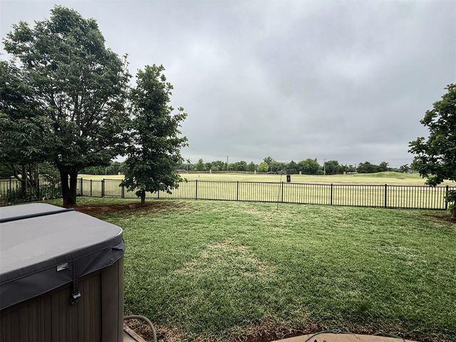 1832 Red Prairie Drive, Edmond, OK 73025