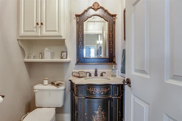 1832 Red Prairie Drive, Edmond, OK 73025