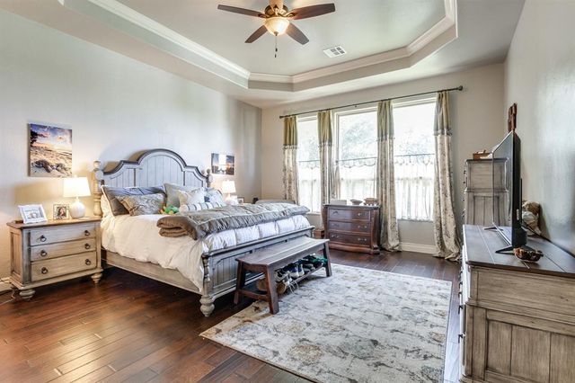 1832 Red Prairie Drive, Edmond, OK 73025