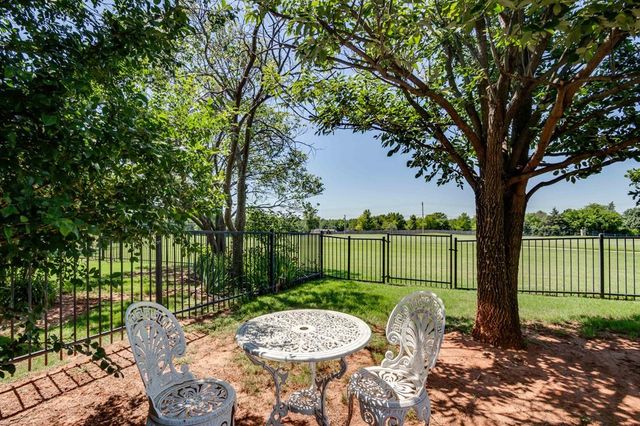1832 Red Prairie Drive, Edmond, OK 73025