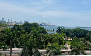 50 Biscayne Boulevard 606, Miami, FL 33132