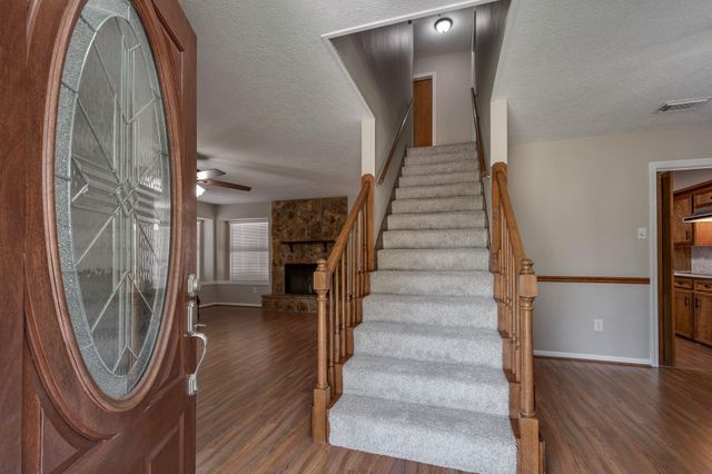 4711 Burning Tree Drive, Baytown, TX 77521