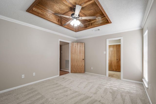 4711 Burning Tree Drive, Baytown, TX 77521