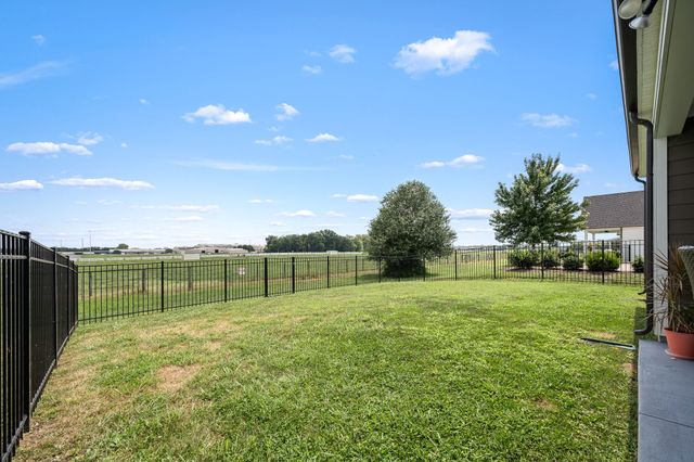 3632 Caroline Farms Dr, Murfreesboro, TN 37129