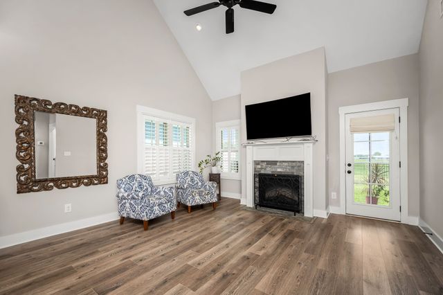 3632 Caroline Farms Dr, Murfreesboro, TN 37129