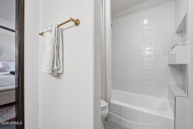 8643 E SAN JACINTO Drive, Scottsdale, AZ 85258