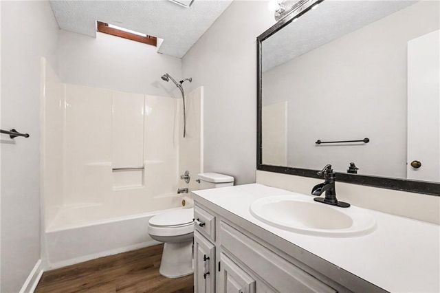 2711 Old Coach Road, Duluth, GA 30096