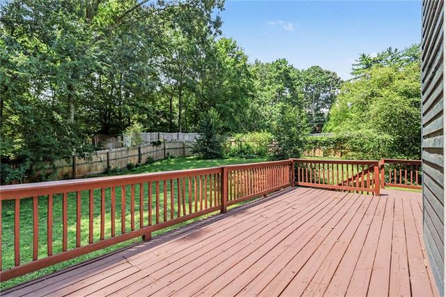 2711 Old Coach Road, Duluth, GA 30096