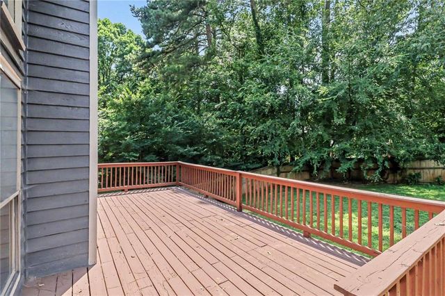 2711 Old Coach Road, Duluth, GA 30096