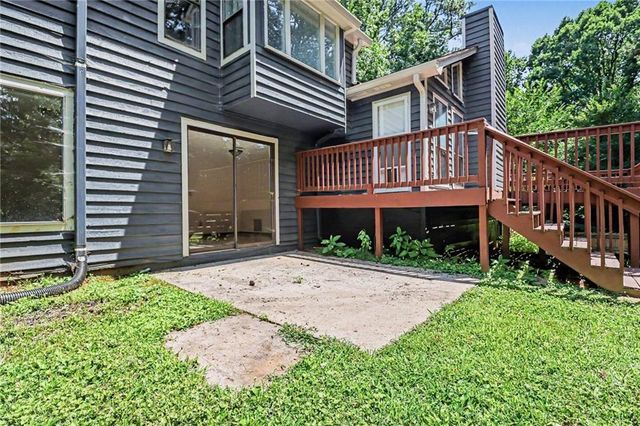 2711 Old Coach Road, Duluth, GA 30096