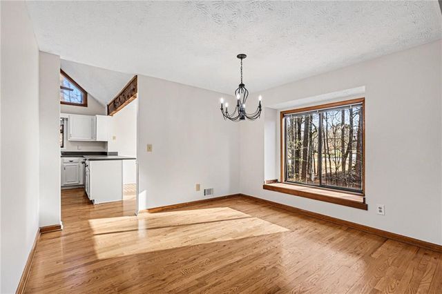 2711 Old Coach Road, Duluth, GA 30096