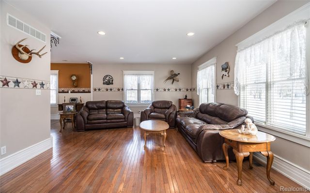 67325 Lowe Plank Road, Lenox Township, MI 48050