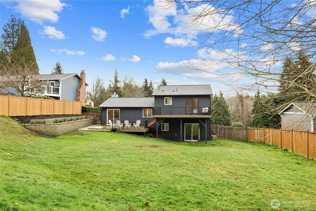 23614 39TH Place W, Brier, WA 98036