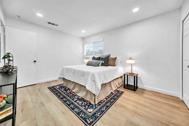 1804 Fernwood Circle, Carrollton, TX 75006