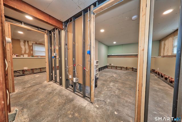 41 Quinn Street, Naugatuck, CT 06770