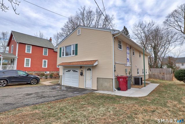 41 Quinn Street, Naugatuck, CT 06770