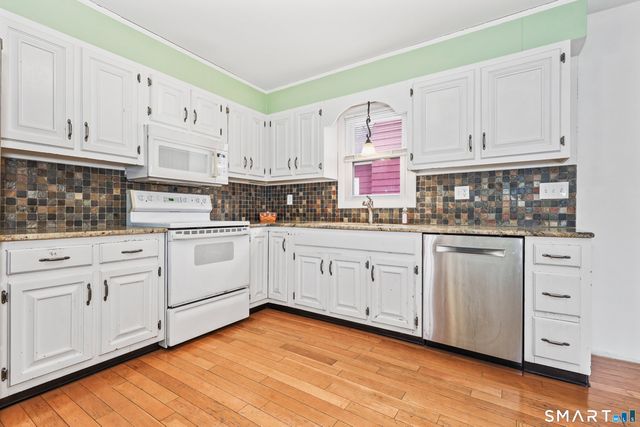 41 Quinn Street, Naugatuck, CT 06770