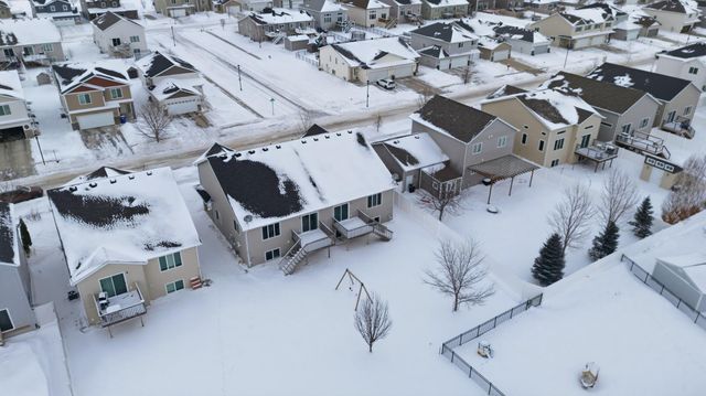 6204 56th Avenue S, Fargo, ND 58104