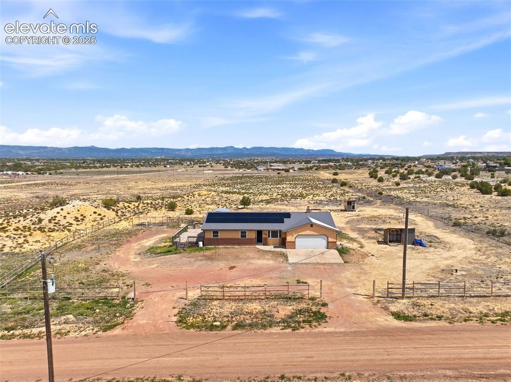 1747 16th Street, Penrose, CO 81240 — photo 3