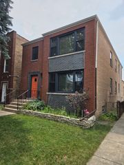 5842 N Mulligan Avenue 2, Chicago, IL 60646