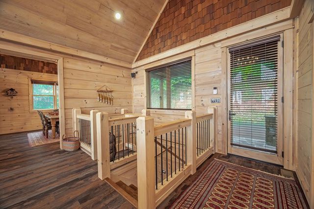 193 Pontoosuc Drive, Mineral Bluff, GA 30559