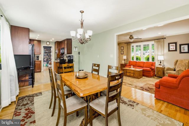 61 E KRAFT AVE, Haddon Township, NJ 08107