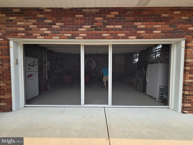 61 E KRAFT AVE, Haddon Township, NJ 08107
