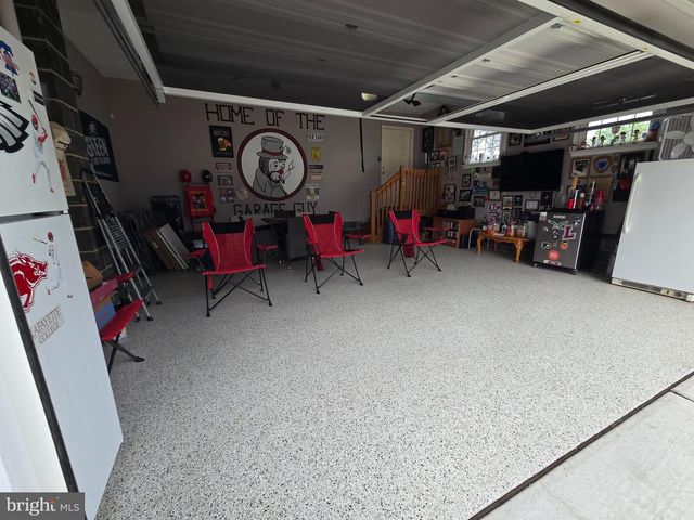 61 E KRAFT AVE, Haddon Township, NJ 08107
