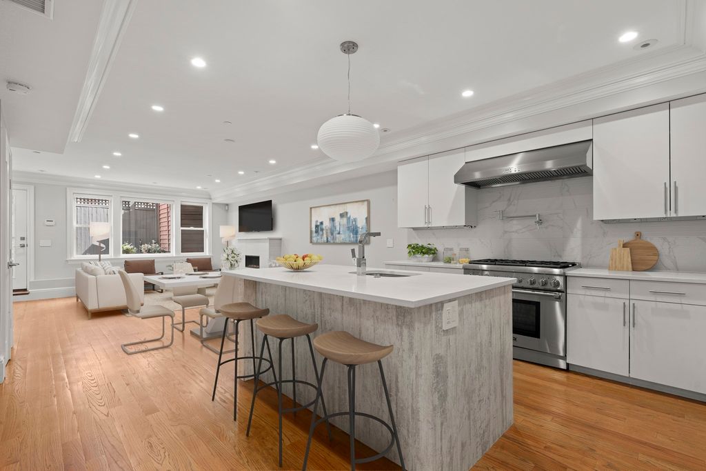 18 Follen Street 1, Boston, MA 02116