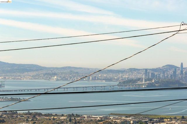 731 Grizzly Peak Blvd, Berkeley, CA 94708