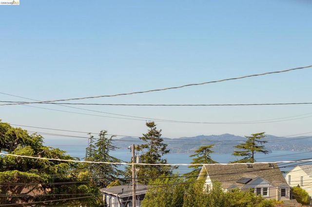 731 Grizzly Peak Blvd, Berkeley, CA 94708