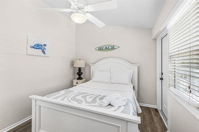 6020 MIDNIGHT PASS ROAD, Sarasota, FL 34242