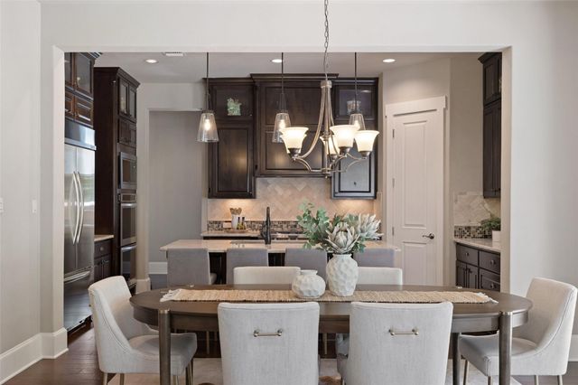 3807 Toro Canyon RD 8, Austin, TX 78746