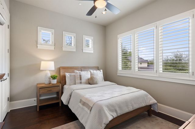 3807 Toro Canyon RD 8, Austin, TX 78746