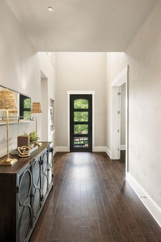 3807 Toro Canyon RD 8, Austin, TX 78746