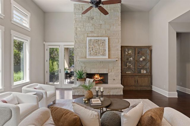 3807 Toro Canyon RD 8, Austin, TX 78746