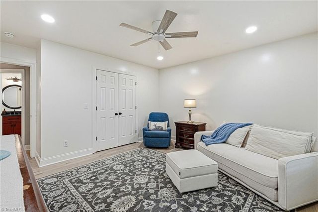 3625 Glennmoor Drive, Pfafftown, NC 27040