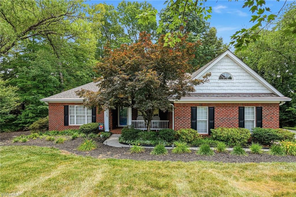 3625 Glennmoor Drive, Pfafftown, NC 27040