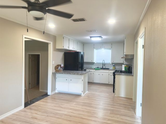 105 Carol, Henderson, TX 75654