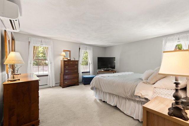 4 Quail Run Rd, Norfolk, MA 02056