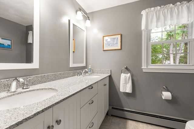 4 Quail Run Rd, Norfolk, MA 02056