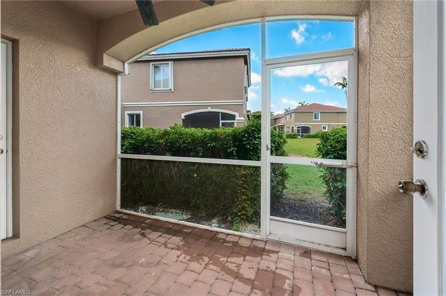 9745 Roundstone CIR, Fort Myers, FL 33967