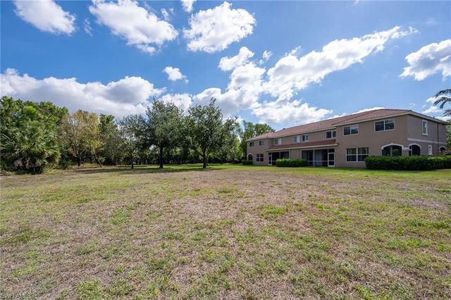 9745 Roundstone CIR, Fort Myers, FL 33967