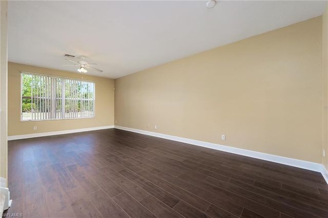 9745 Roundstone CIR, Fort Myers, FL 33967