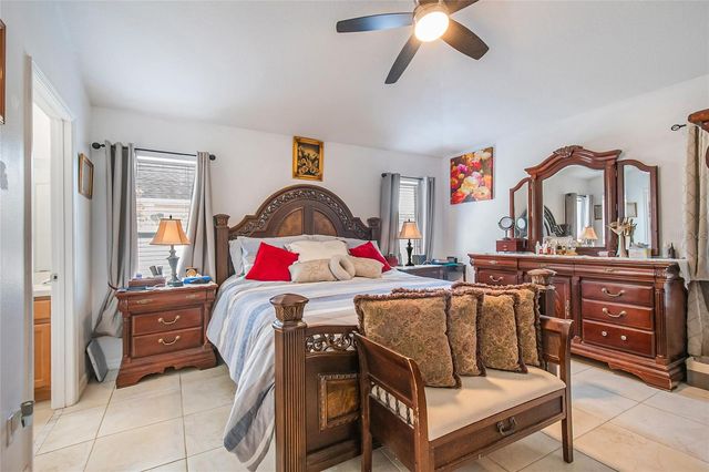 2625 EAGLE CLIFF DRIVE, Kissimmee, FL 34746