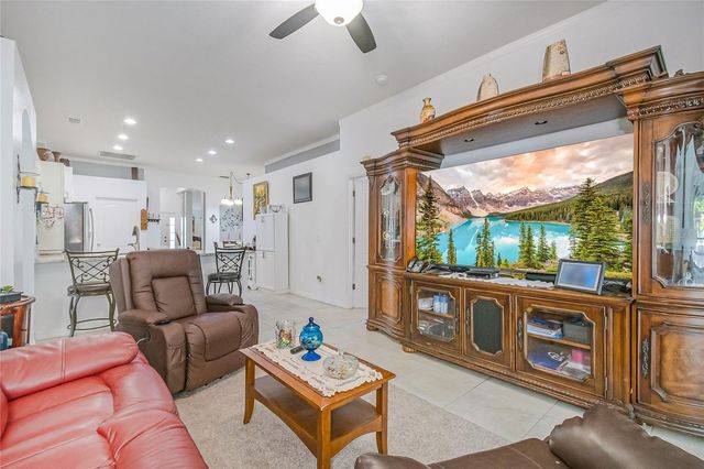 2625 EAGLE CLIFF DRIVE, Kissimmee, FL 34746