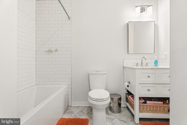 2307 E FAIRMOUNT AVE, Baltimore, MD 21224